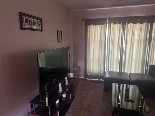 Quiet Cozy Haven for Relaxation & Work in Topeka, Kansas in Topeka, USA