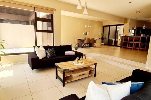 Sand and Sun in Rand Rifles