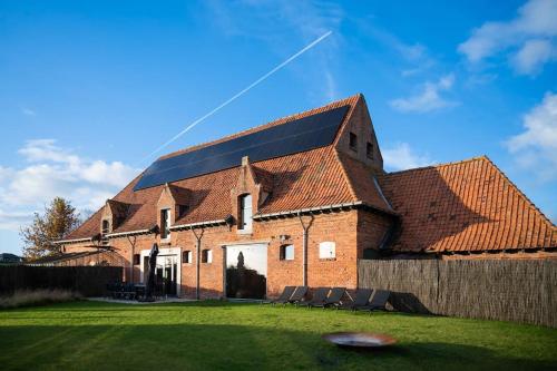 Hoeve 1919 met zwembad & jacuzzi gîte à louer Kanterhoek