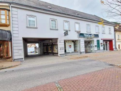 Gudzevic - FU A 2 in Gloggnitz, Österreich