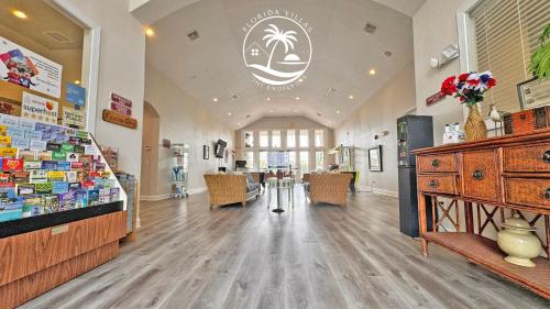 Delux 4 bedrooms Villa at Seven Dwrafs Resort - Close to Disney in Kissimmee, USA