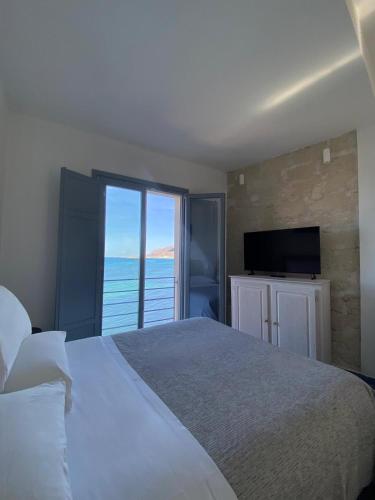 Apartment with Terrace and Sea View - Split Level image 10
