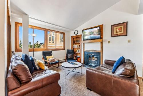 3BD Condo Minutes to Ski Lifts & Main Street in Breckenridge, USA