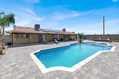 4B House with Pool and BBQ Near Airport and Strip, Las Vegas (fotografie 6)