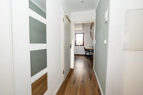 Moderne Maisonette Wohnung im Flüsseviertel, Brémy (fotografie 8)