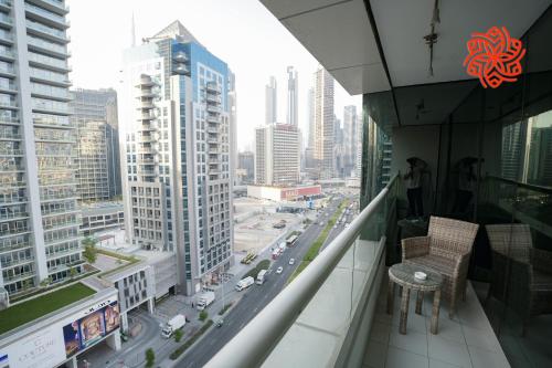 Alashrafia Saray- Upscale 1bdr apartment in Canal Views, Dubaj