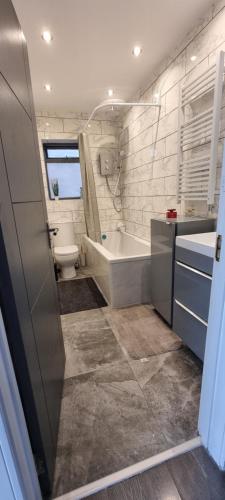 No.124 by GuestHouse, Brighton