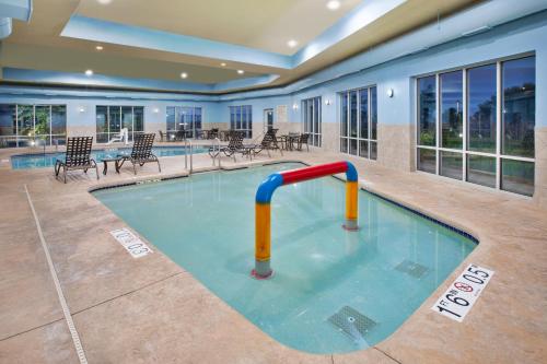 Comfort Suites Milwaukee Park Place - image 2