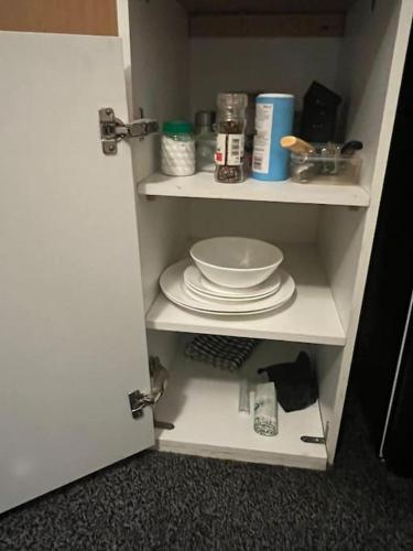 1 Bed Studio, Sleeps 2, Close to City Centre, Manchester (photo 10)
