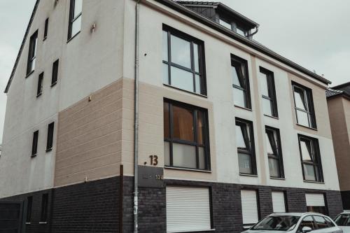 3 bedrooms, 7 beds