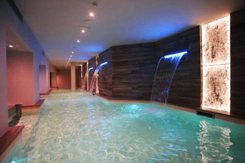 Ванна з термальною мінеральною водою, Hotel Columbia Wellness & Spa in Монтекатіні Терме