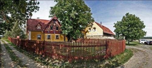 Hrazdeny statek Mytinka - Accommodation - Mýtinka