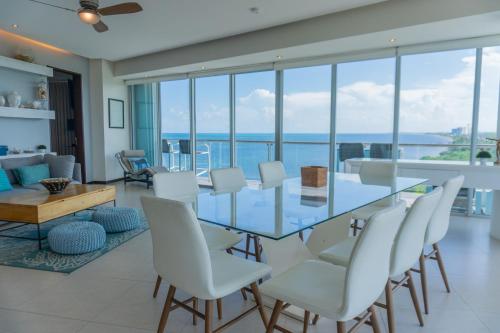 Luxury Beachfront Condo - Cancún in Cancún, Mexico