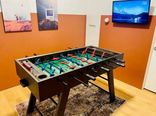 Spacious & Modern House in East Downtown Houston Near Metro Rail & Downtown in Houston, USA