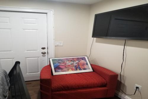 Beautiful New 4 Bedroom 3 Bath Family Home Or 1 BR Apt Nr Howard U Downtown NW DC Beautiful New 4 Bedroom 3 Bath Family Home Or 1 BR Apt Nr Howard U Downtown NW DC