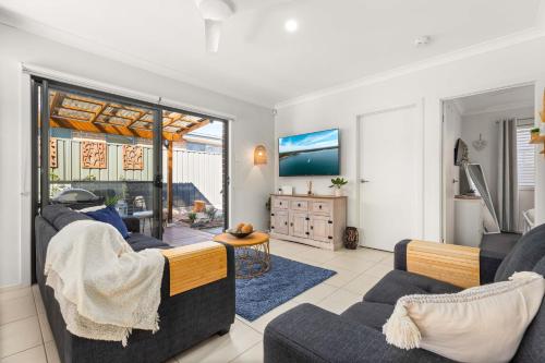 Holiday Home room in The Bayswood Retreat on Moona Creek by Experience Jervis Bay