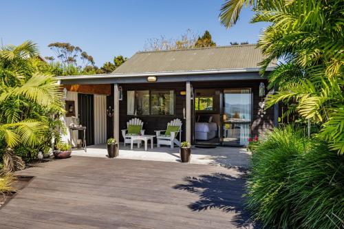 Exterior view, Harbour View Cottage Bay of Islands in Opua