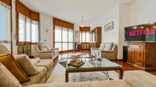 Lusso & Relax - 3 Camere, Jacuzzi, Parcheggio, Turin (photo 6)
