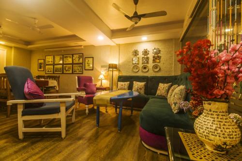 Hotel Misty Meadows by Vanyum, Pachmarhi