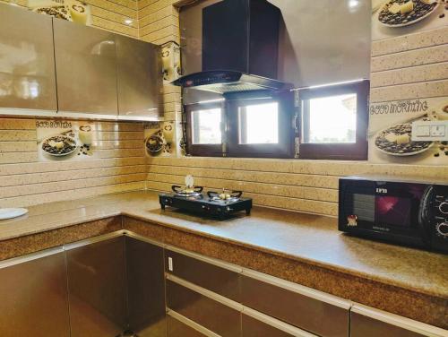 Summit House Dharamshala #2 in อุปาร์ลีบารอล