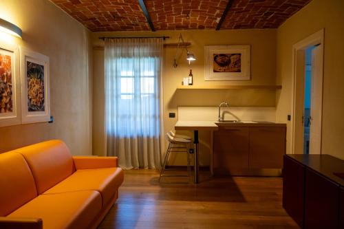 Book the One-Bedroom Apartment with Pool View One-Bedroom Apartment with Pool View