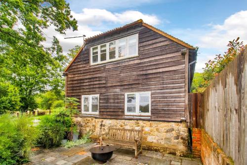 Lovely Countryside Barn Conversion Cottage - Pass the Keys gîte à louer Cowden