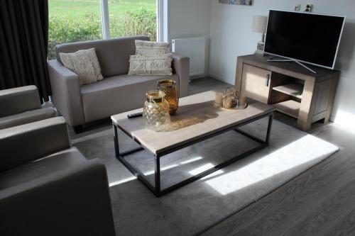 Biebosch - Garden house, Valkenburg (photo 6)