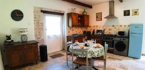 مطبخ, Hortensia & Rose Gites in Prayssas