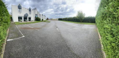 Kyriad Direct Dreux - image 8