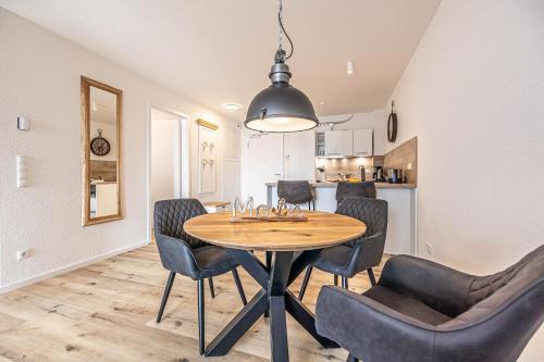 Kitchen, Ferienwohnung Wiking-Koje 7 Schleswig in Schleswig