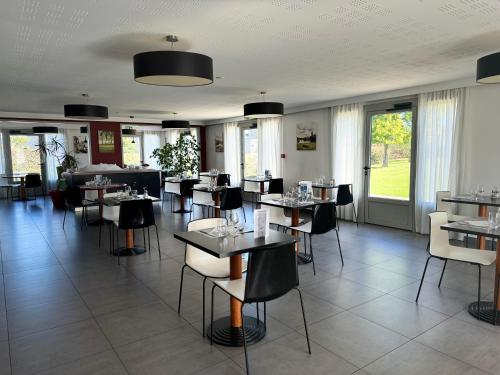 Brit Hotel Mayenne in Mayenne