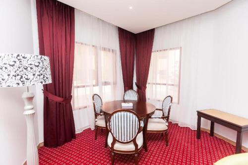 設施, 沙爾迦紅堡酒店 (Red Castle Hotel Sharjah) in 沙迦海濱