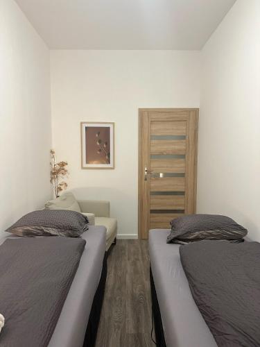 5 Betten Montuerwhonung mit Waschmaschine, Düsseldorf (foto 6)