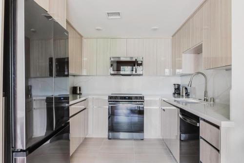 Blueground Hollywood wd ac furnished LAX-1267 in Los Angeles, USA