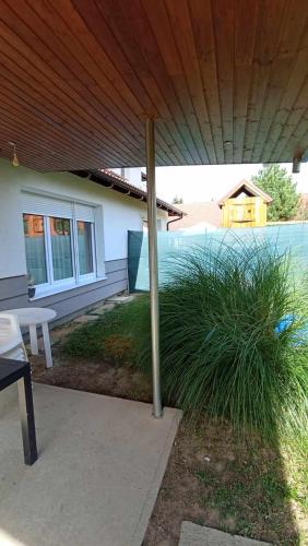 Exterior view, Klau & Bali Apartmanhaz Sopron in Fertorakos