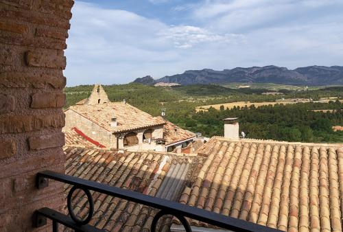A szálláshely kívülről, Chimenea y vistas espectaculares a los Puertos in Lledó
