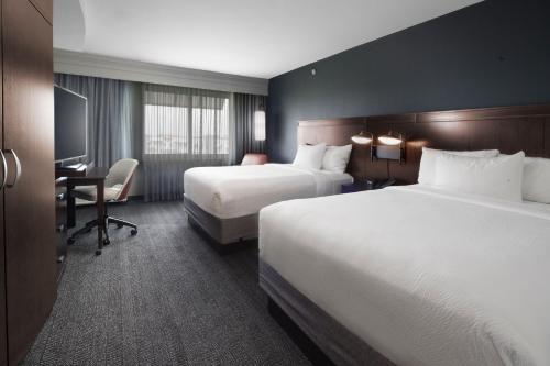 Courtyard by Marriott Galveston Island - image 10