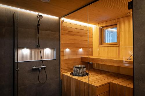 Aurora Chalet with Sauna by Booklapland 1