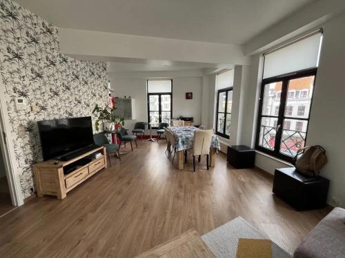 Comfortable Apartment in the Pentagon, Brussels - 65 m², Brussels (photo 2)