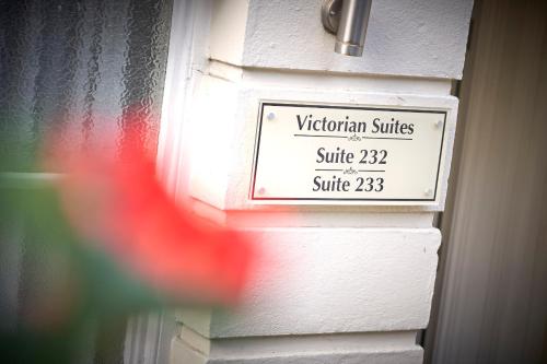 Kingston Theatre Hotel - image 11