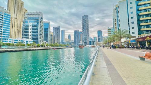 Prime Location Huge One Bedroom Dubai Marina, Dubaj (zdjęcie 5)