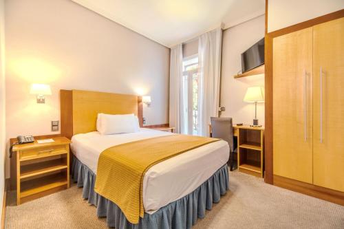 1 double bed
