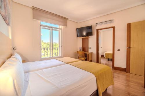 Hotel Mora by MIJ - image 6