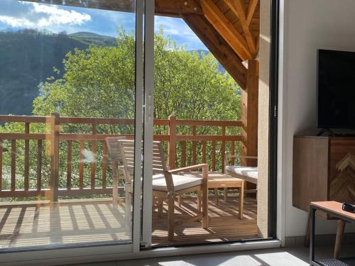 Charmant T4 duplex vue montagne in Ludenvjēla