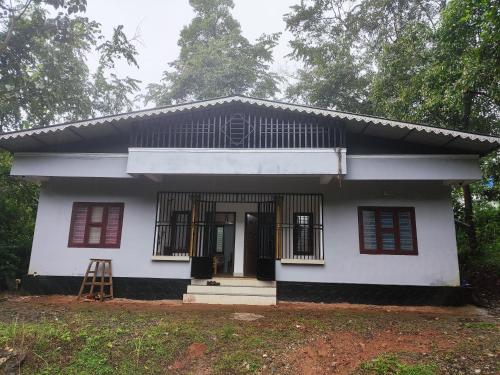 Brahmagiri Homestay Serviced Villa in Tholpetty