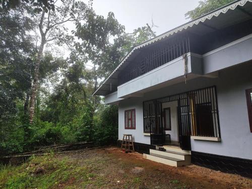 Brahmagiri Homestay Serviced Villa in Tholpetty