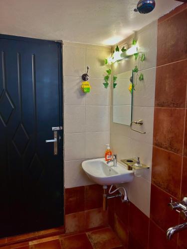 Apartment - Ground Floor image 10