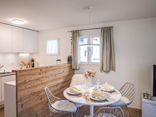 Apartment Chesa Palüdin 1 - Celerina by Interhome Apartment Chesa Palüdin 1 - Celerina by Interhome