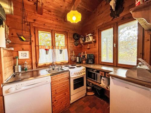 Holiday Home Ferienhaus Giselbrecht by Interhome in Diemlern