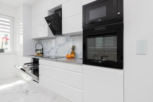 Spacious & Bright Family Apartment in Gdańsk by Noclegi Renters, Gdańsk (zdjęcie 3)